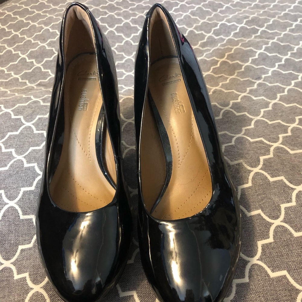Clark’s patent platform heels